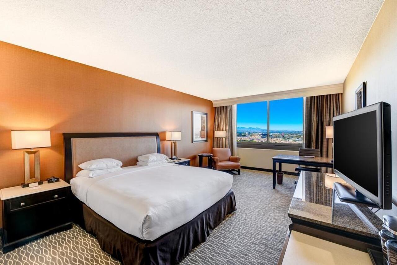 Hotel Fera Anaheim, A Doubletree By Hilton Orange Kültér fotó
