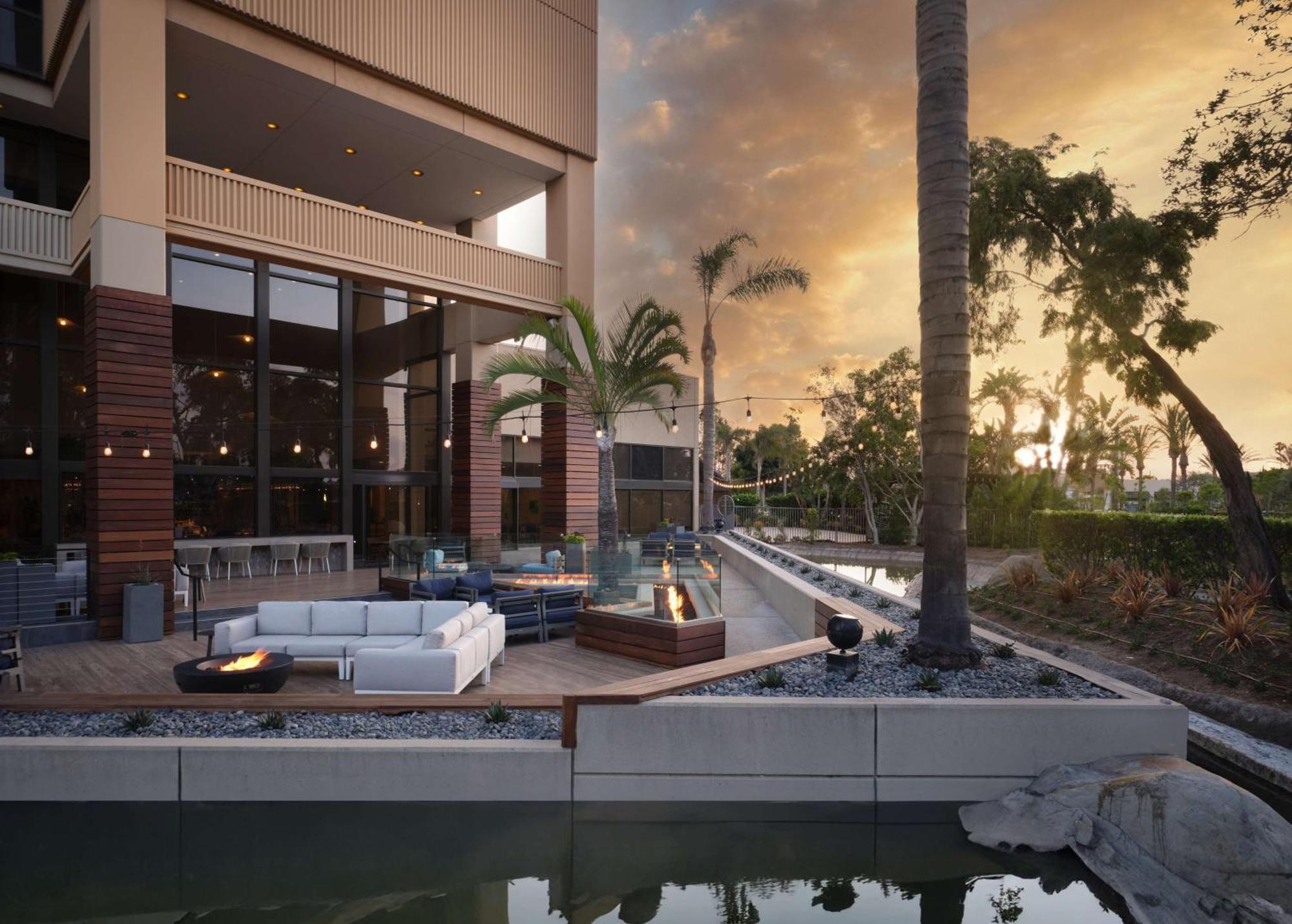 Hotel Fera Anaheim, A Doubletree By Hilton Orange Kültér fotó